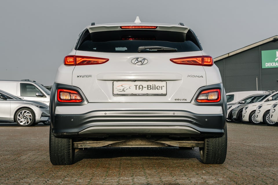 Hyundai Kona 39 EV Trend Deluxe 5d