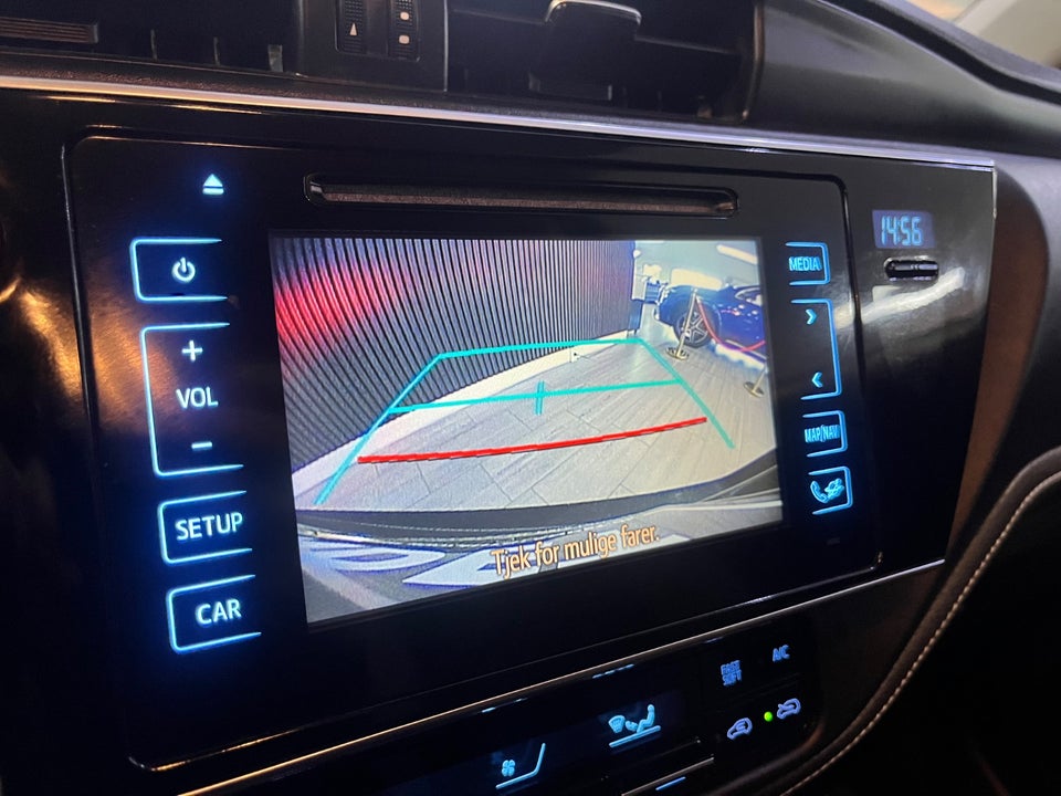 Toyota Auris 1,8 Hybrid H2 Comfort Touring Sports CVT 5d