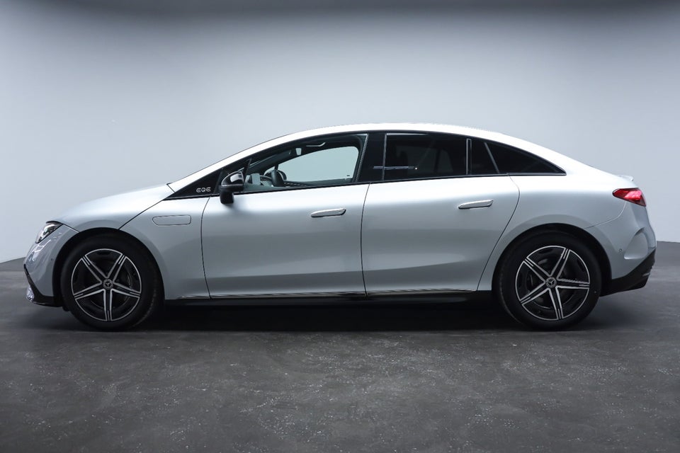 Mercedes EQE350 AMG Line 4d