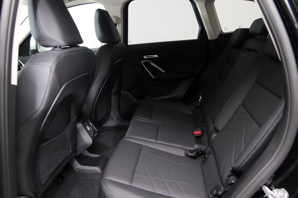 BMW iX1 xDrive30 X-Line 5d