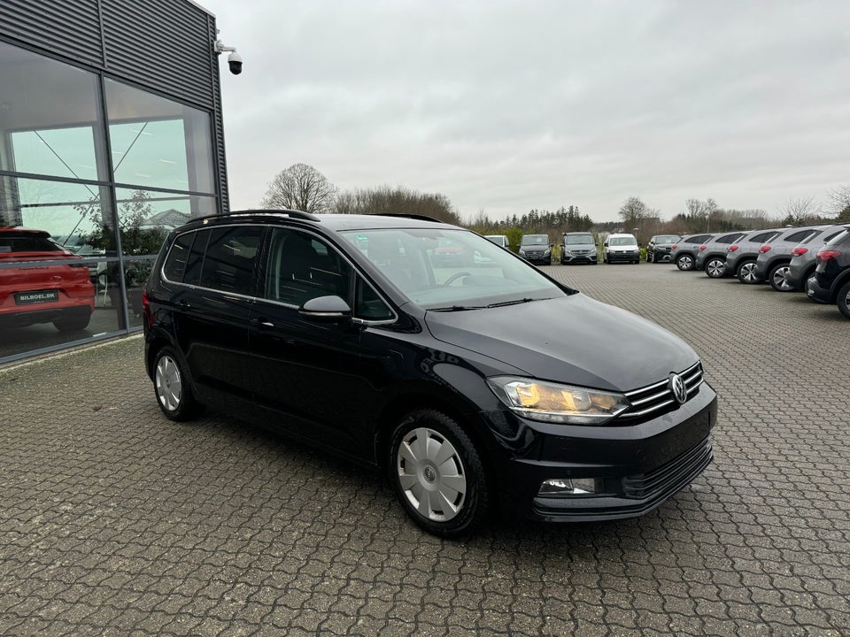 VW Touran 1,6 TDi 115 Comfortline 7prs 5d