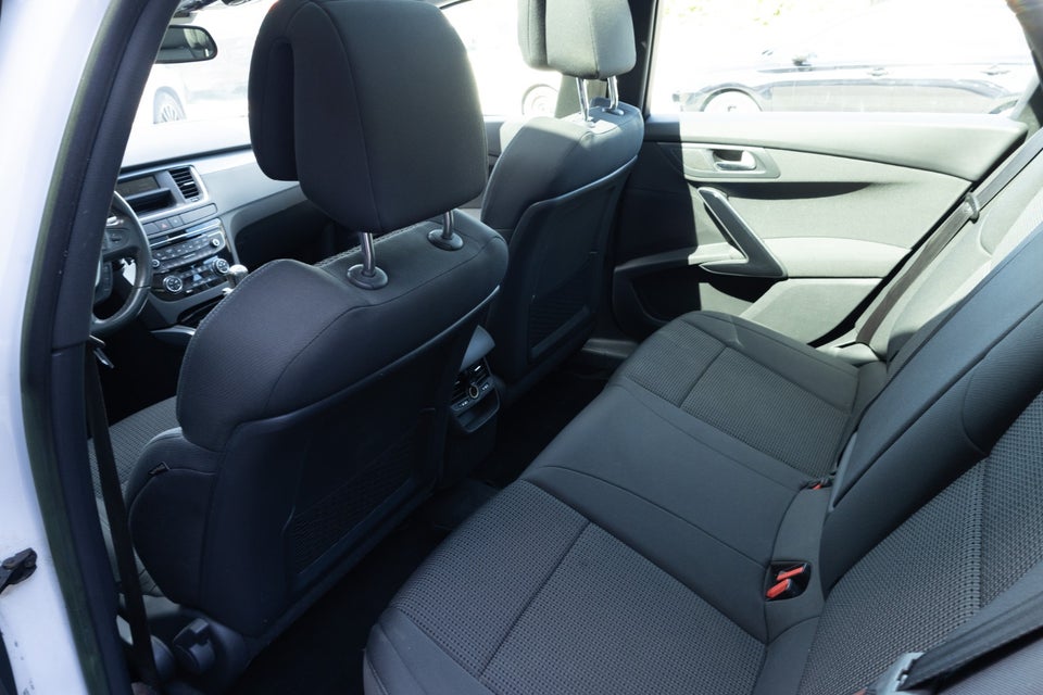 Peugeot 508 1,6 e-HDi 114 Active SW ESG 5d