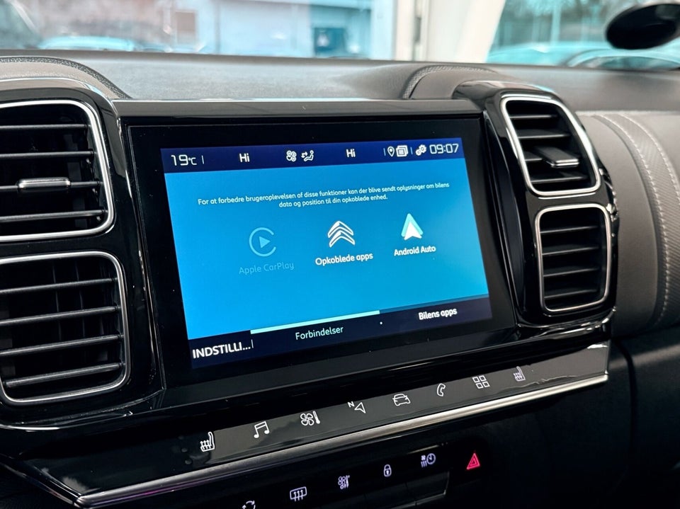 Citroën C5 Aircross 1,6 Hybrid Feel EAT8 5d