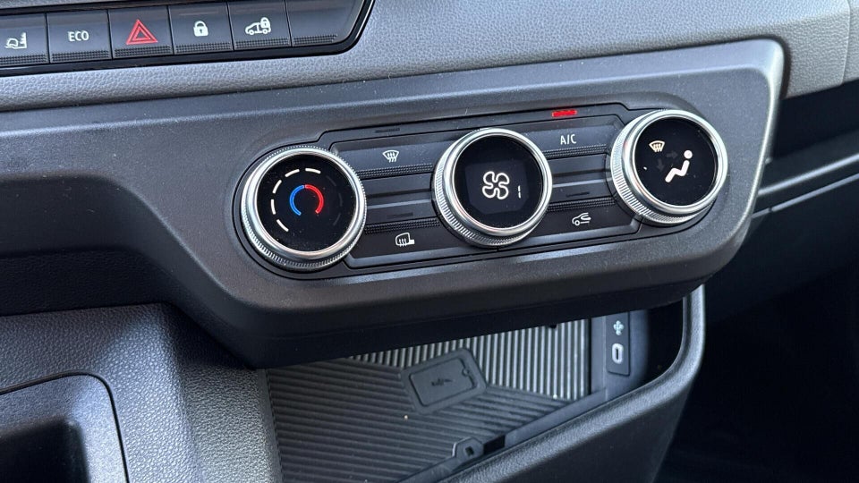 Renault Master V T33 2,0 dCi 150 L2H2 Kassevogn Tekno aut.