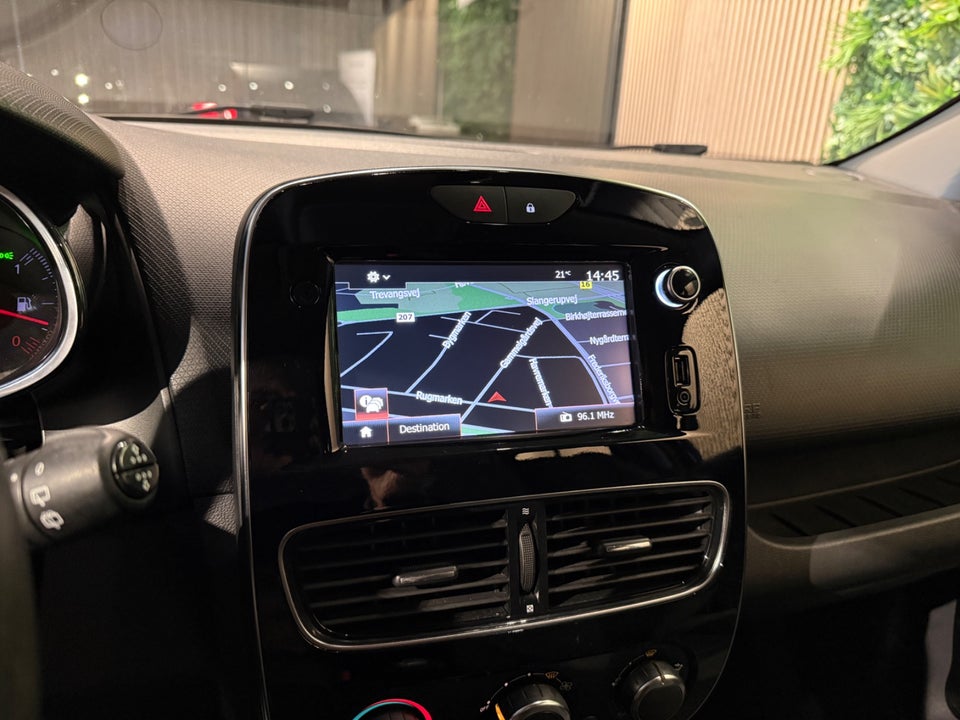 Renault Clio IV 1,5 dCi 90 Zen 5d