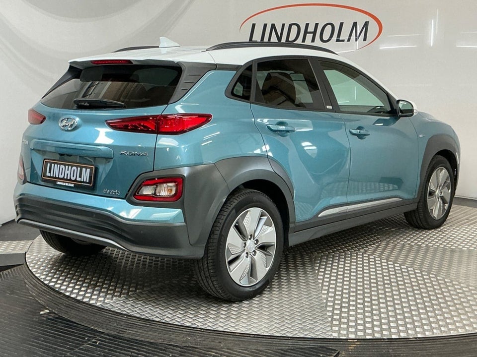 Hyundai Kona 64 EV Premium 5d