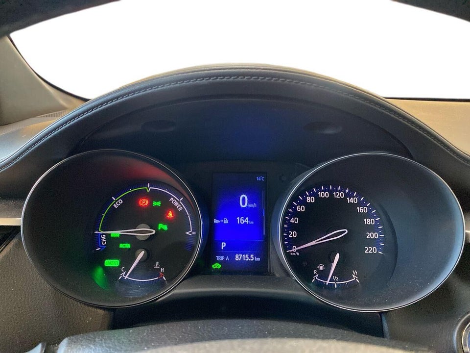 Toyota C-HR 1,8 Hybrid Premium Selected CVT 5d