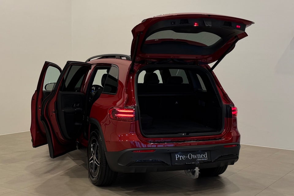 Mercedes EQB300 AMG Line 4Matic 5d