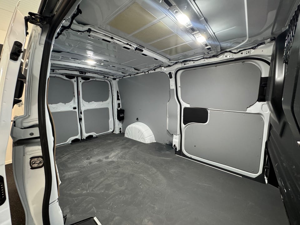 Ford Transit Custom 320 L2 2,0 EcoBlue Trend