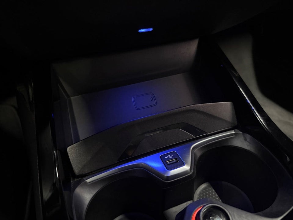 BMW M135i 2,0 Connected xDrive aut. 5d