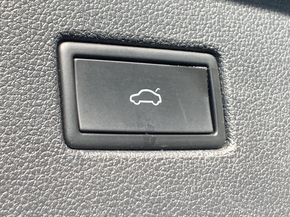 VW Tiguan 1,4 eHybrid Elegance DSG 5d