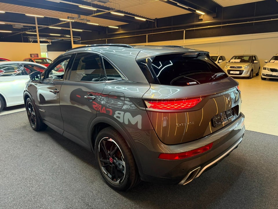 DS DS 7 CrossBack 1,6 E-Tense Performance Line Pack EAT8 5d