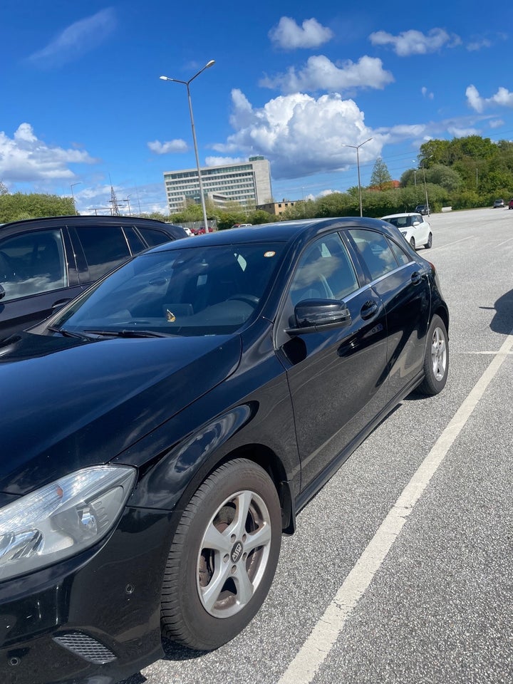 Mercedes A180 d 1,5 Urban 5d