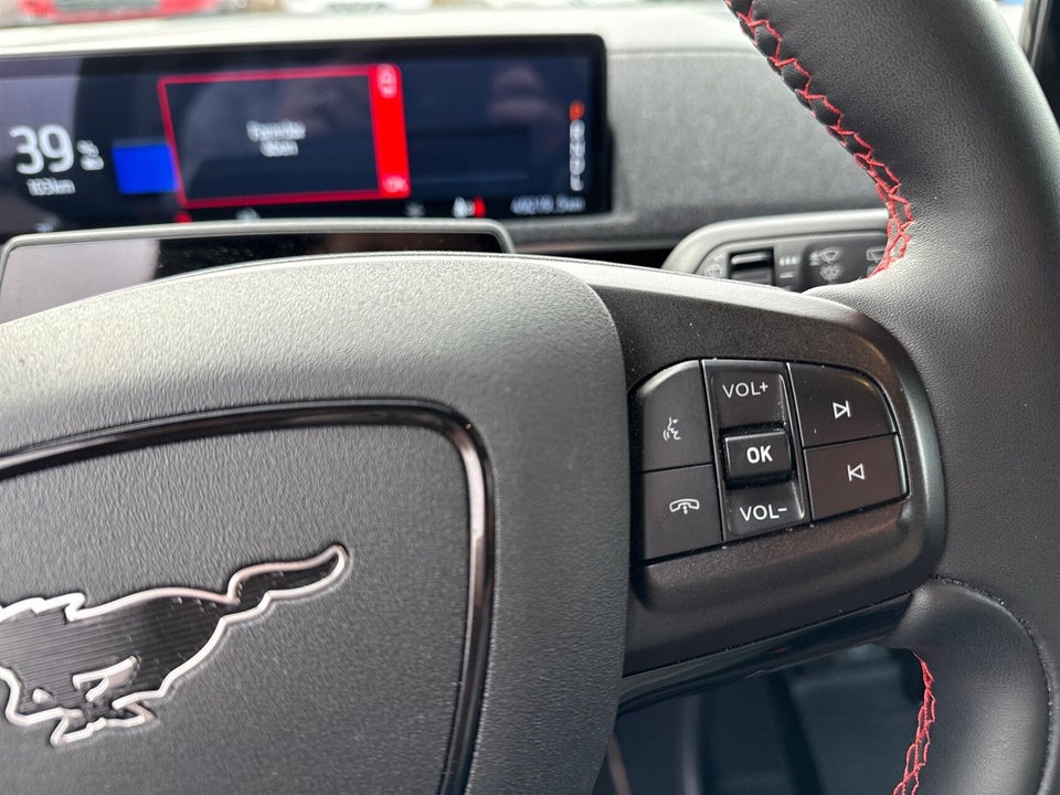 Ford Mustang Mach-E 70 Premium Standard Range AWD 5d