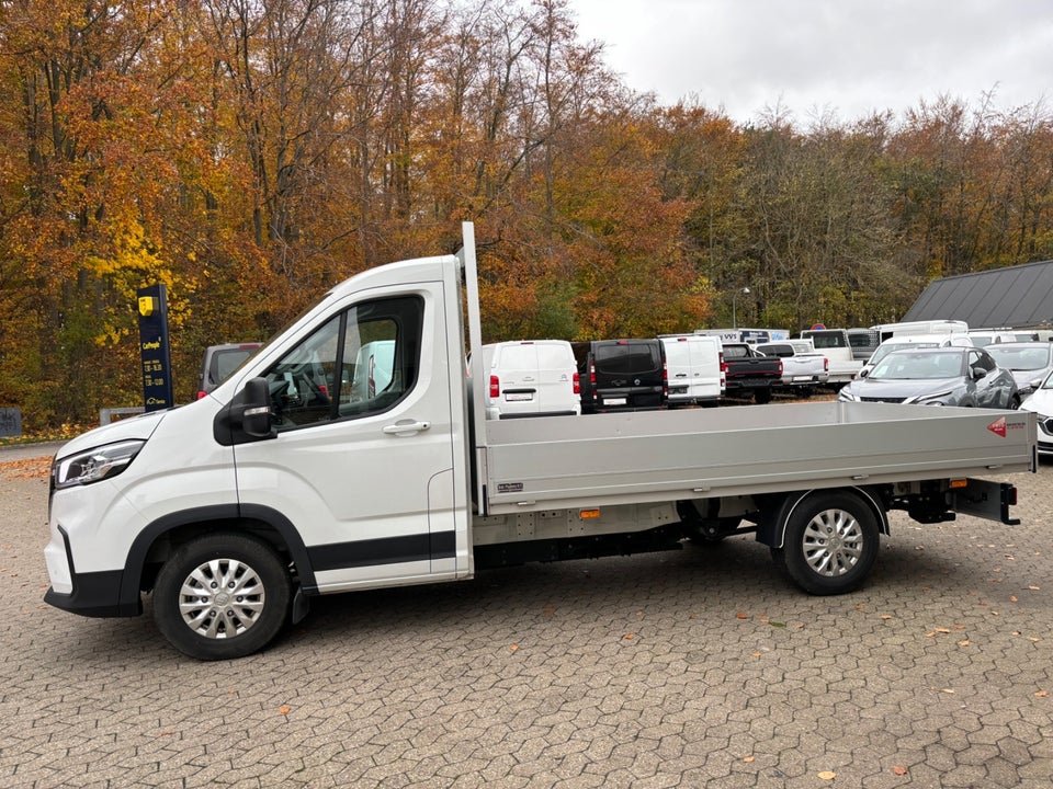 Maxus e-Deliver 9 65 L4 Chassis 2d