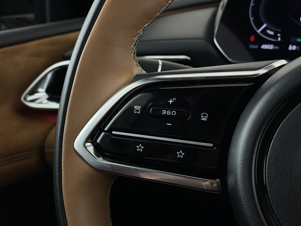 Mazda 6e Takumi+ Long Range 5d