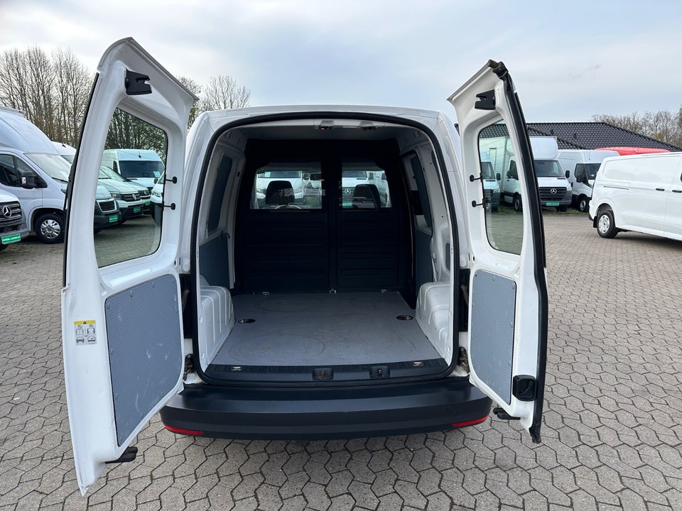 VW Caddy 2,0 TDi 102 BlueMotion Van 4d