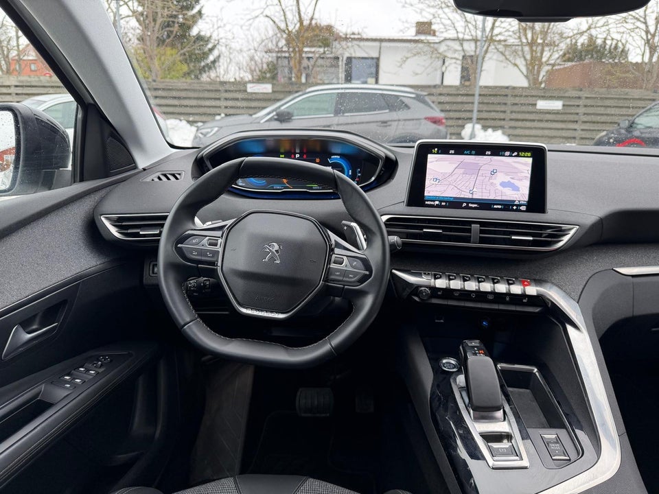 Peugeot 3008 1,6 Hybrid Allure Limited EAT8 5d