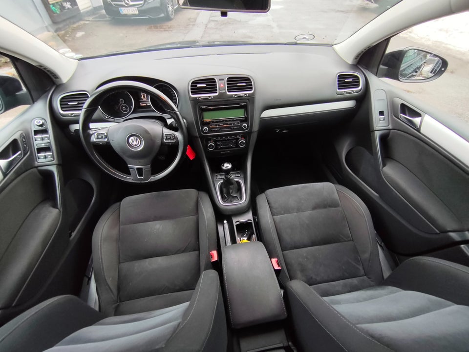 VW Golf VI 1,4 TSi 122 Comfortline 5d