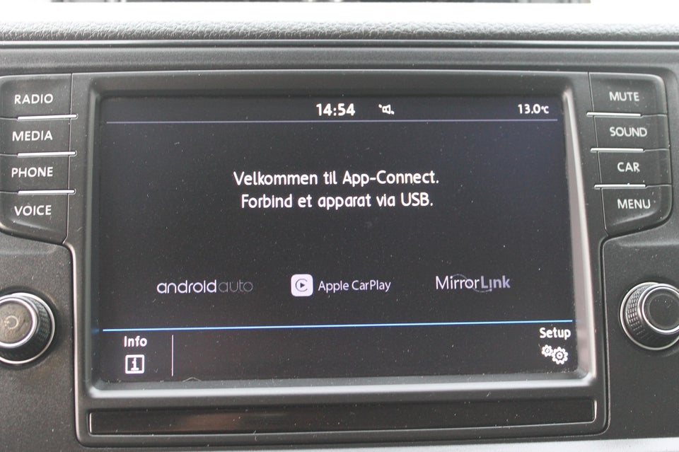 VW Crafter 35 2,0 TDi 177 Kassevogn L3H2 aut.