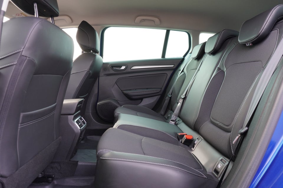 Renault Megane IV 1,6 E-Tech Zen Sport Tourer 5d