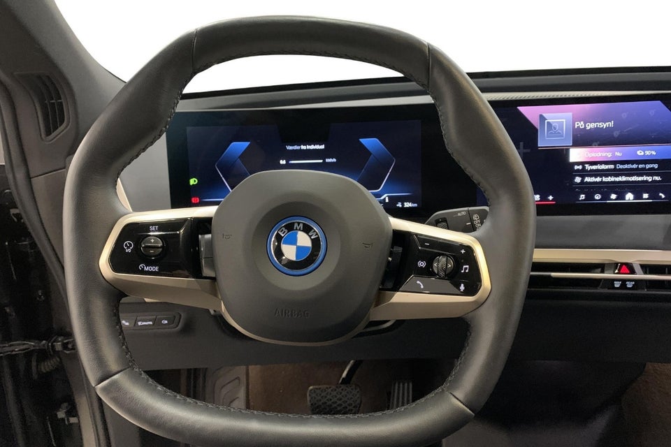 BMW iX xDrive40 Supercharged 5d