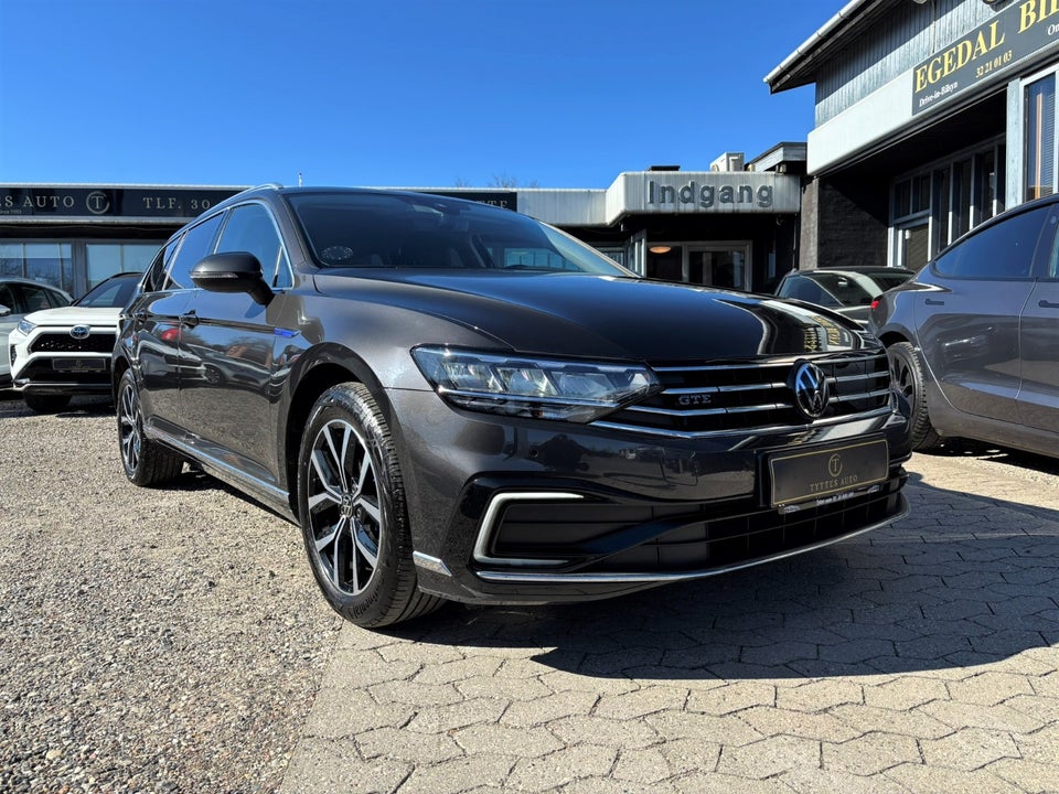 VW Passat 1,4 GTE High Variant DSG 5d