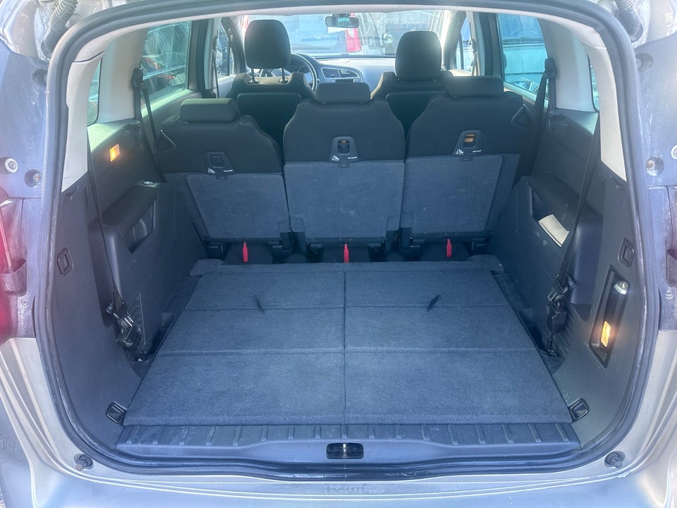 Peugeot 5008 2,0 HDi 150 Premium 7prs 5d