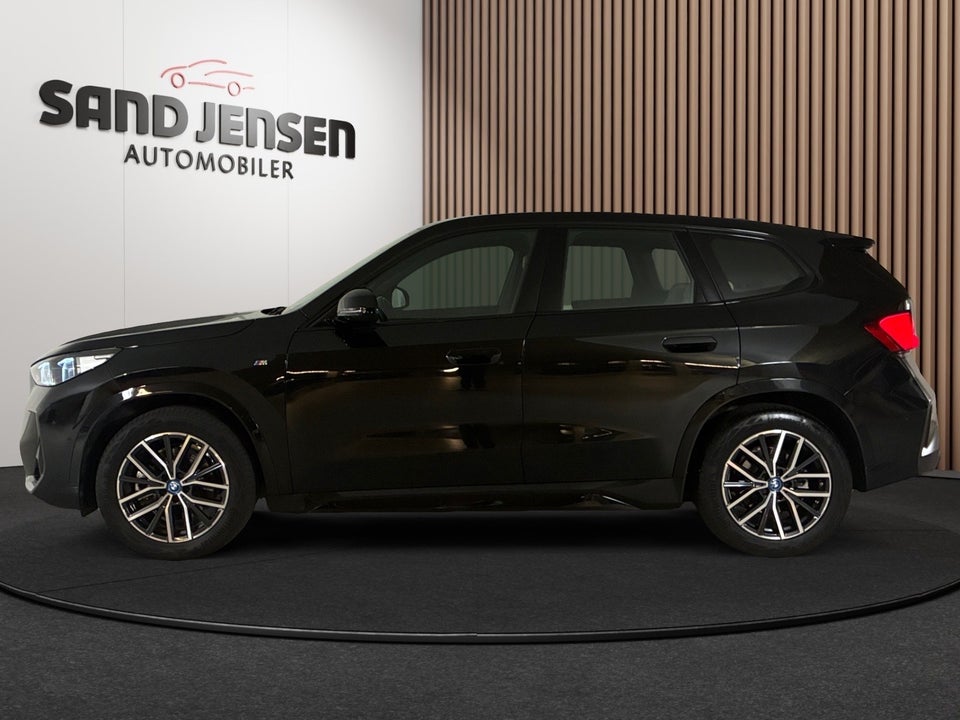 BMW iX1 xDrive30 M-Sport Premium 5d