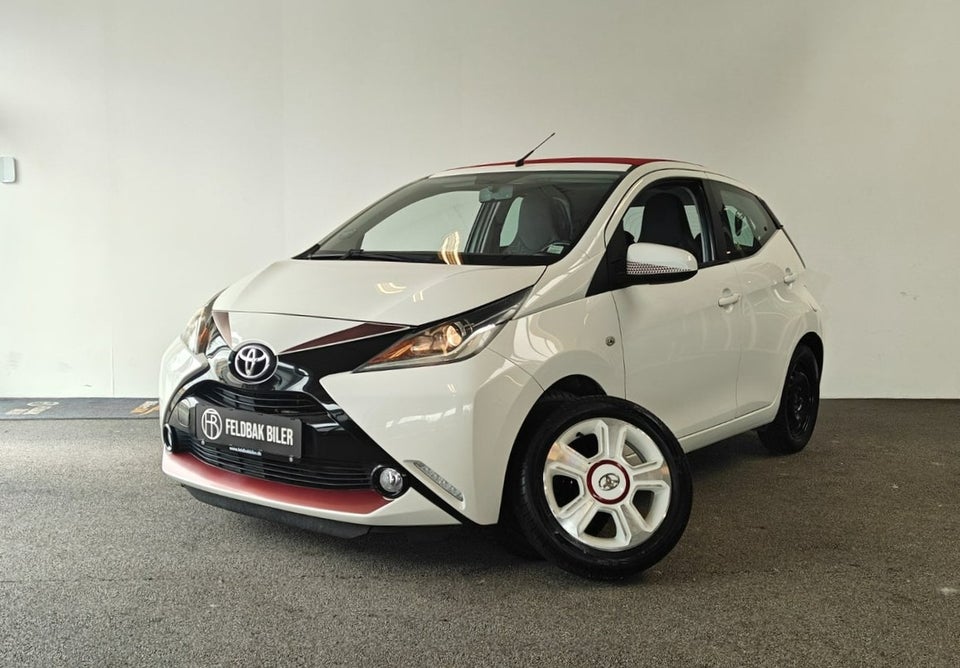 Toyota Aygo 1,0 VVT-i x-sky 5d