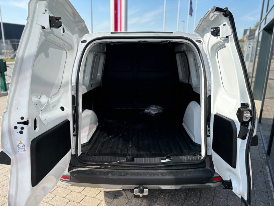 Nissan Townstar 45 N-Connecta L2H1