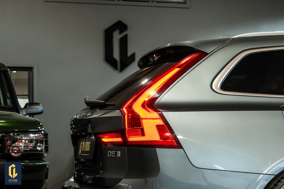 Volvo V90 2,0 D5 235 R-Design aut. AWD 5d