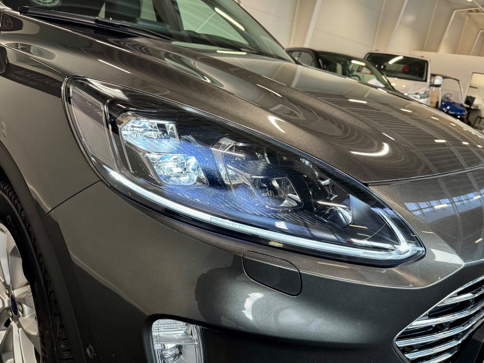 Ford Kuga 2,5 PHEV Titanium X CVT 5d