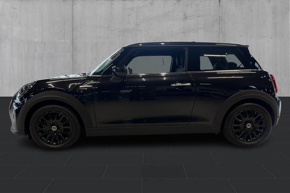 MINI Cooper SE Classic Trim 3d