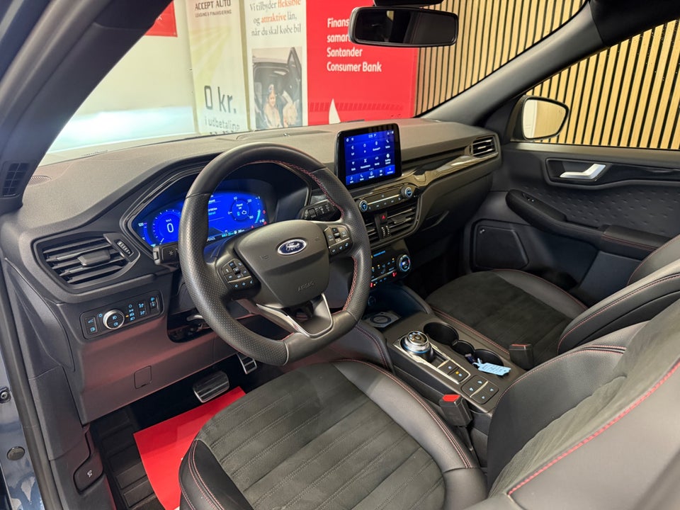 Ford Kuga 2,5 PHEV ST-Line X CVT 5d