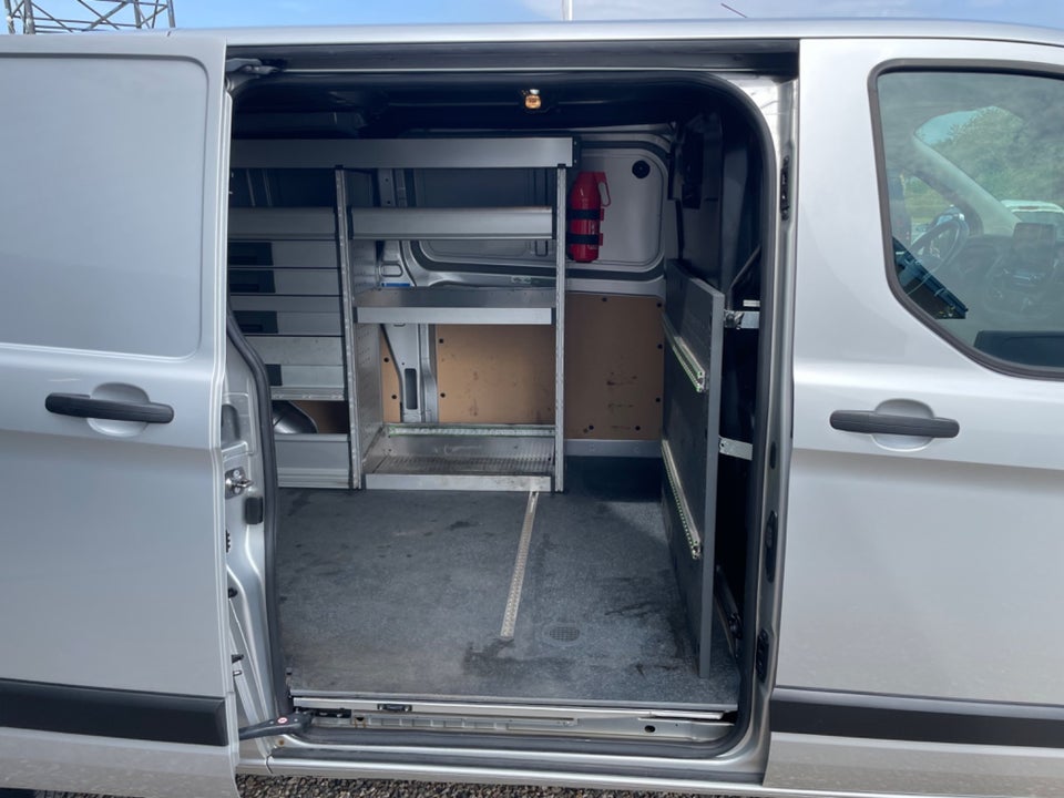 Ford Transit Custom 340 L2 2,0 TDCi 130 Trend