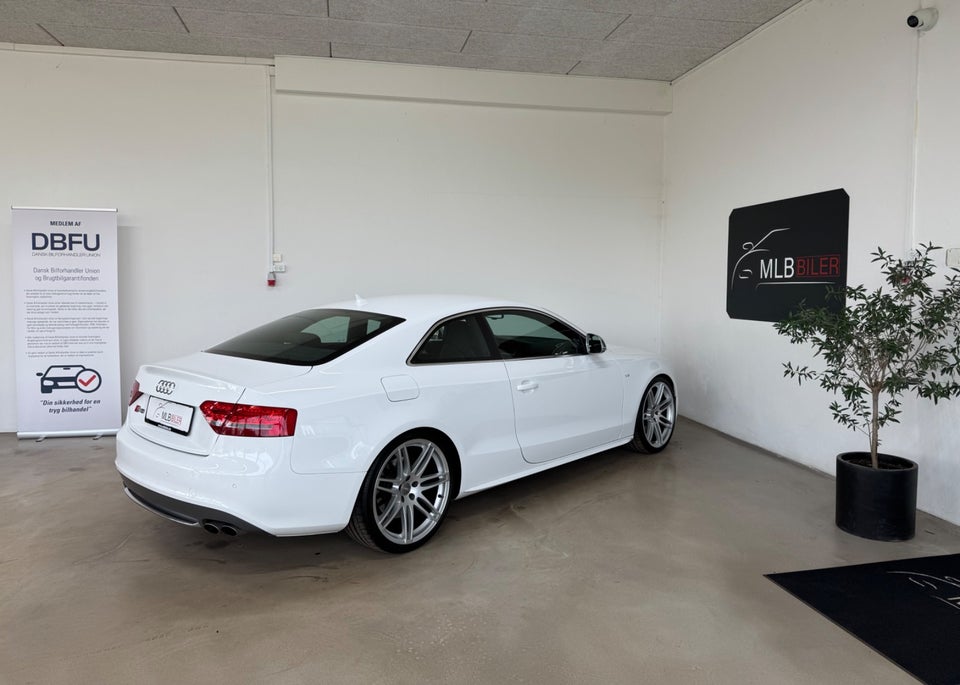 Audi S5 4,2 FSi Coupé quattro S-tr. 2d