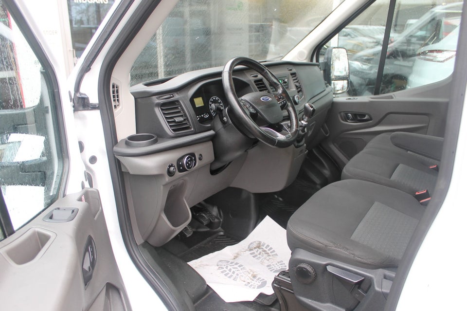 Ford Transit 350 L4 Chassis 2,0 EcoBlue Trend FWD