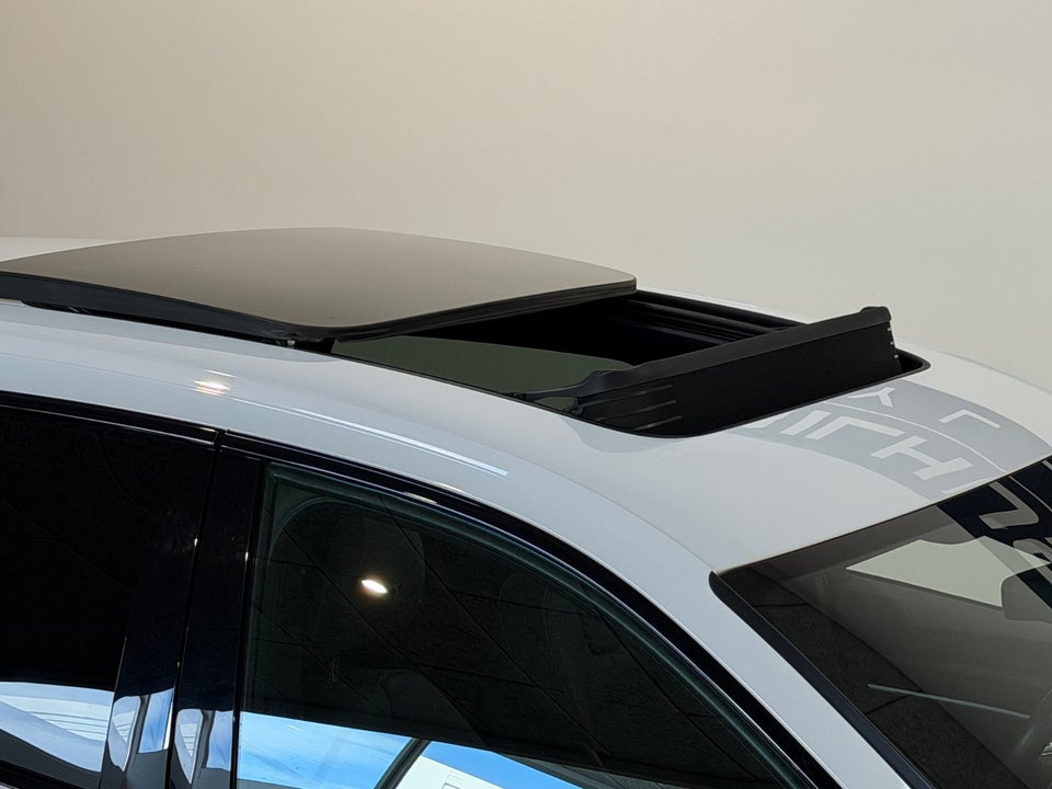 Audi e-tron 55 S-line quattro 5d