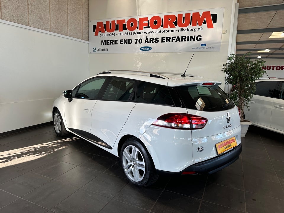 Renault Clio IV 0,9 TCe 90 Zen Sport Tourer Van 5d