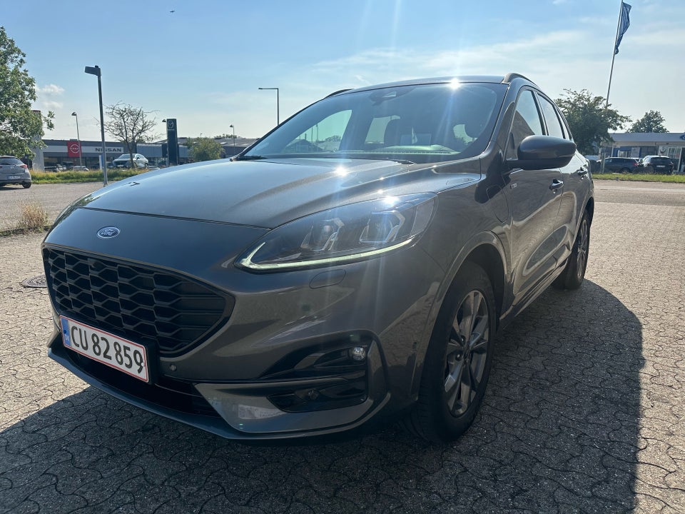 Ford Kuga 2,5 PHEV ST-Line X CVT 5d