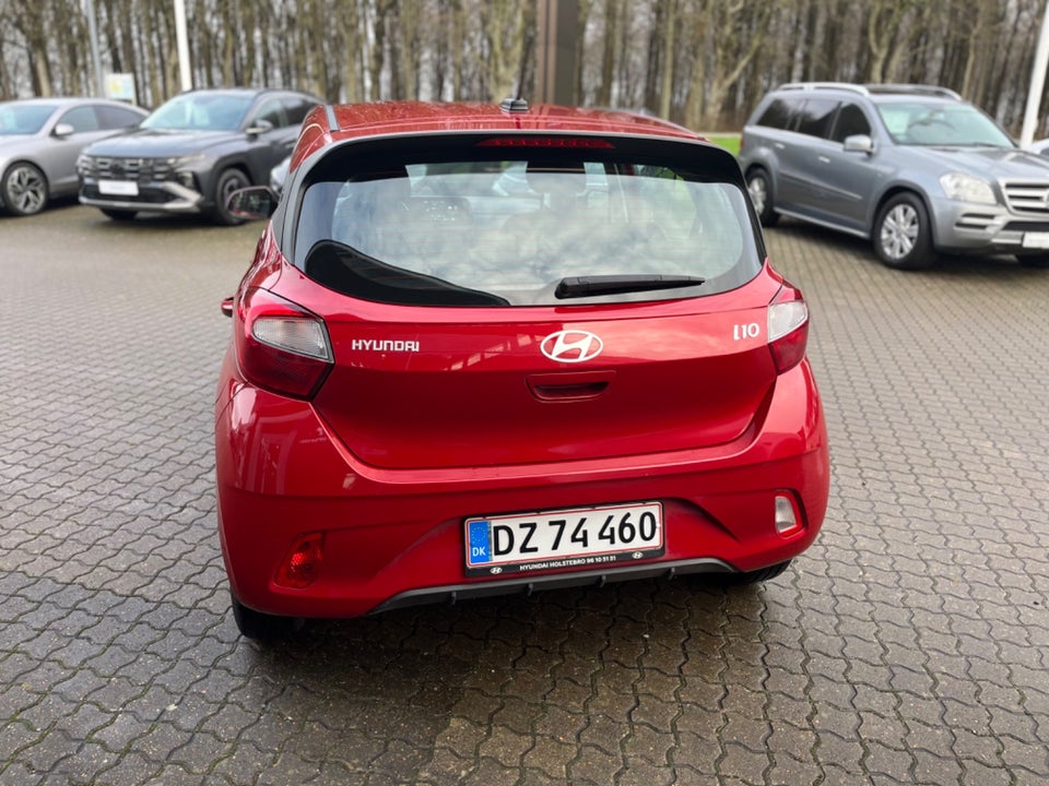 Hyundai i10 1,0 MPi Essential 5d