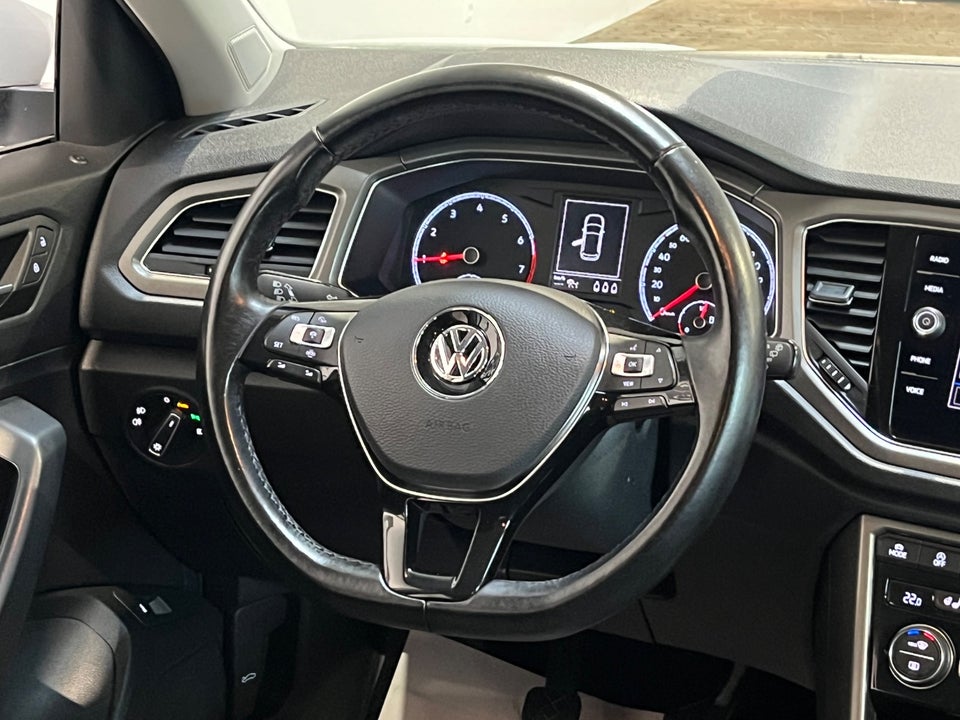VW T-Roc 1,0 TSi 115 Style 5d