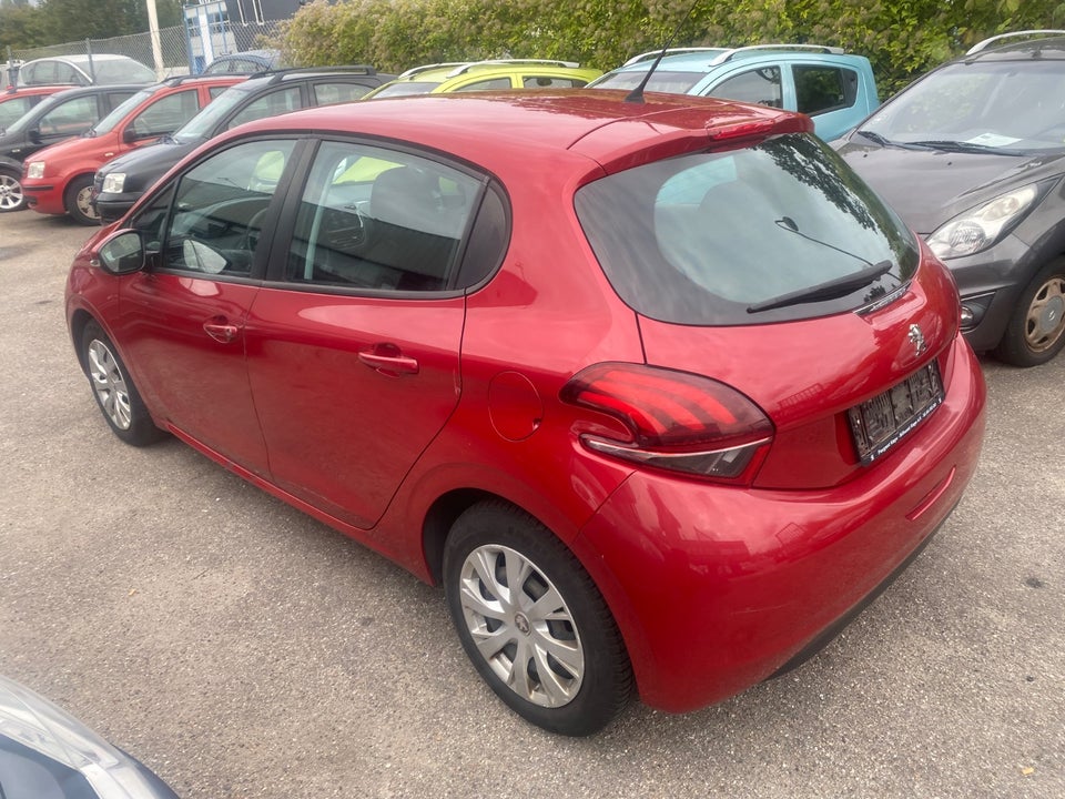 Peugeot 208 1,0 VTi 68 Active 5d