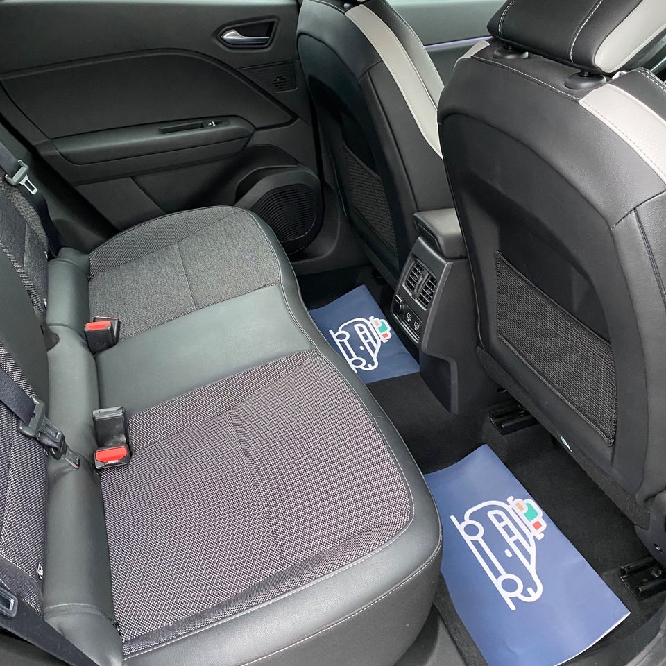 Renault Captur 1,6 E-Tech Intens 5d