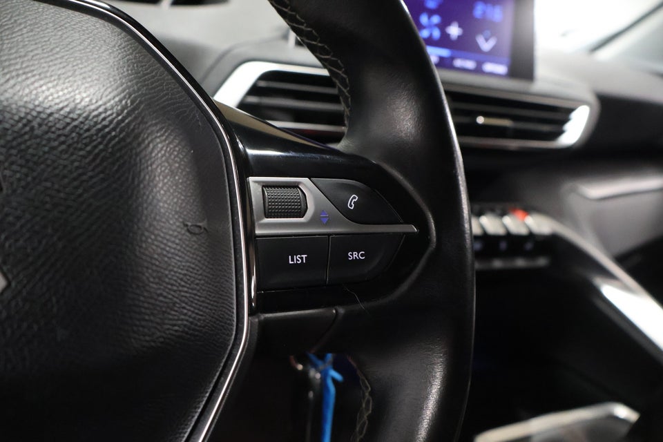 Peugeot 5008 1,2 PureTech 130 Active 7prs 5d