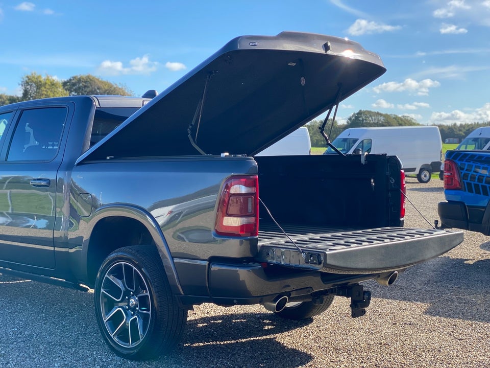 Dodge RAM 1500 5,7 V8 Laramie Crew Cab aut. 4x4 4d