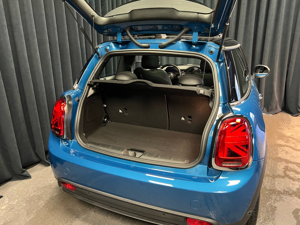 MINI Cooper SE Edition Premium Plus 3d