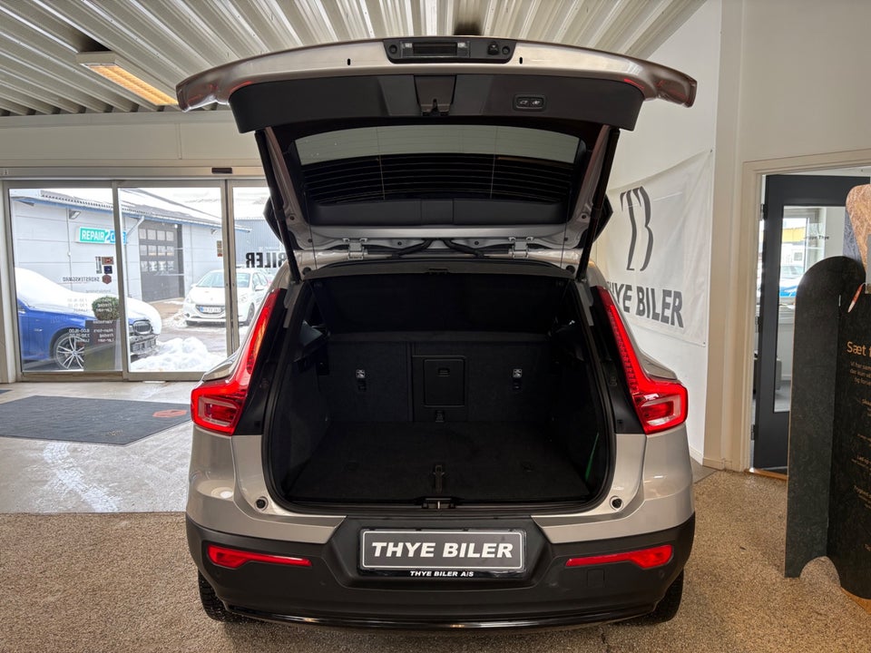 Volvo XC40 ReCharge Extended Range Core 5d