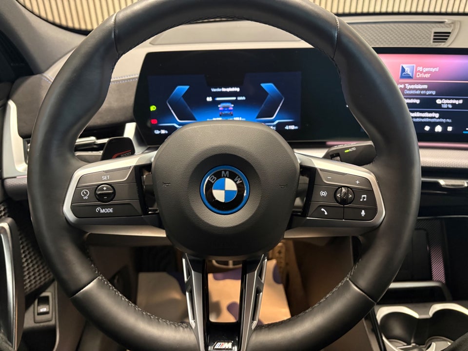 BMW iX2 xDrive30 Fully Charged M-Sport 5d